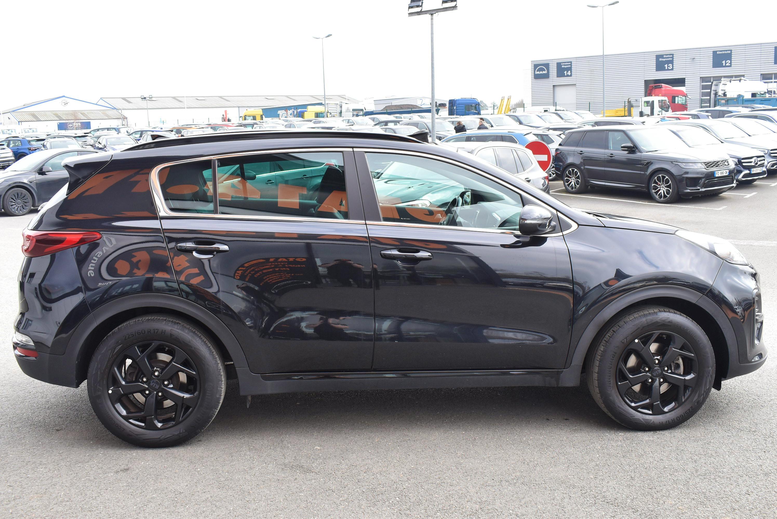 Kia Sportage  1.6 CRDI 136CH MHEV BLACK EDITION BUSINESS 4X2 occasion - Photo 4