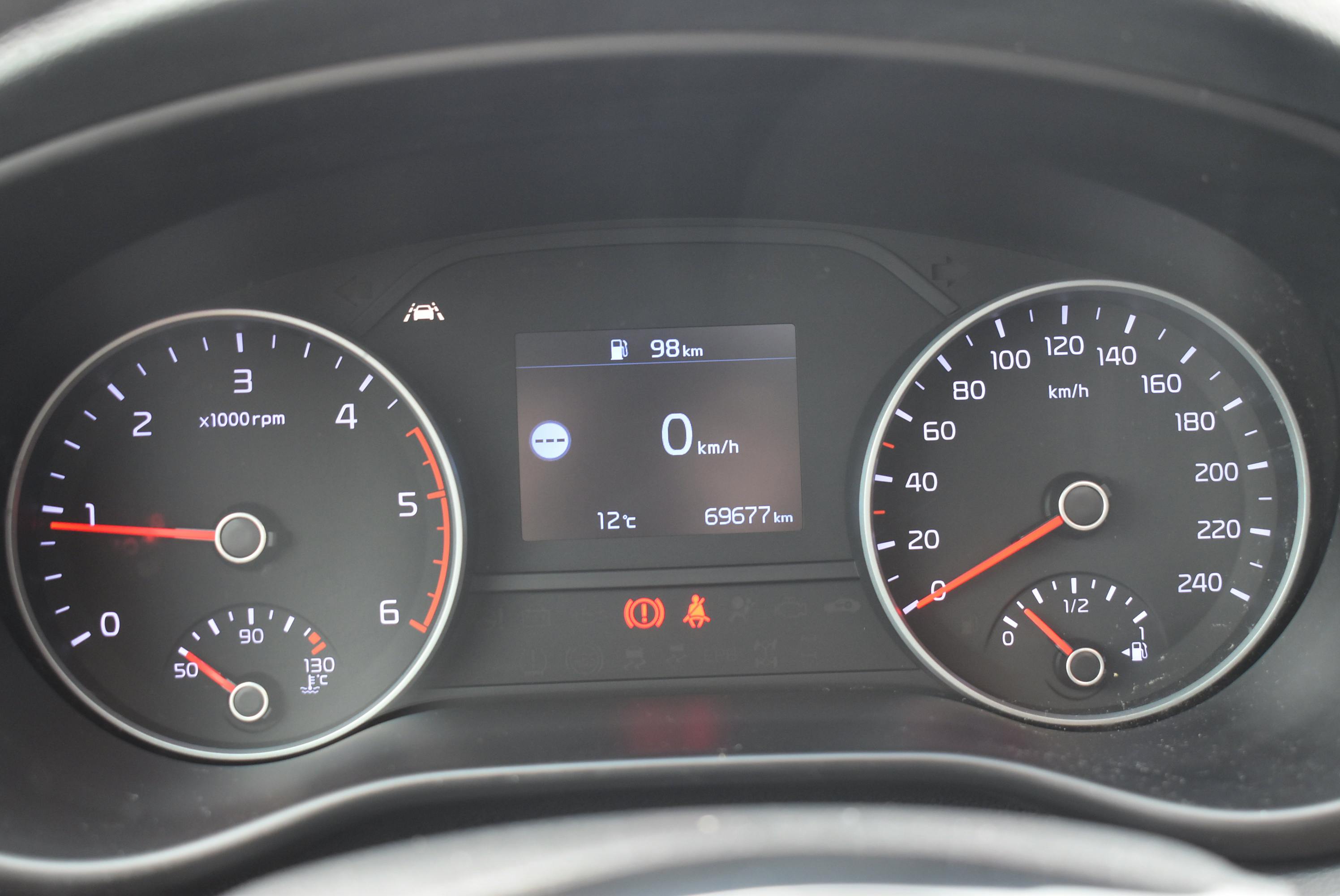 Kia Sportage  1.6 CRDI 136CH MHEV BLACK EDITION BUSINESS 4X2 occasion - Photo 8