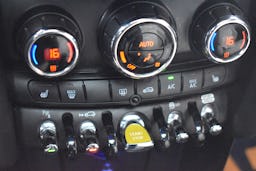 Mini Mini  COOPER SE 184CH EDITION GREENWICH BVA occasion - Photo 13
