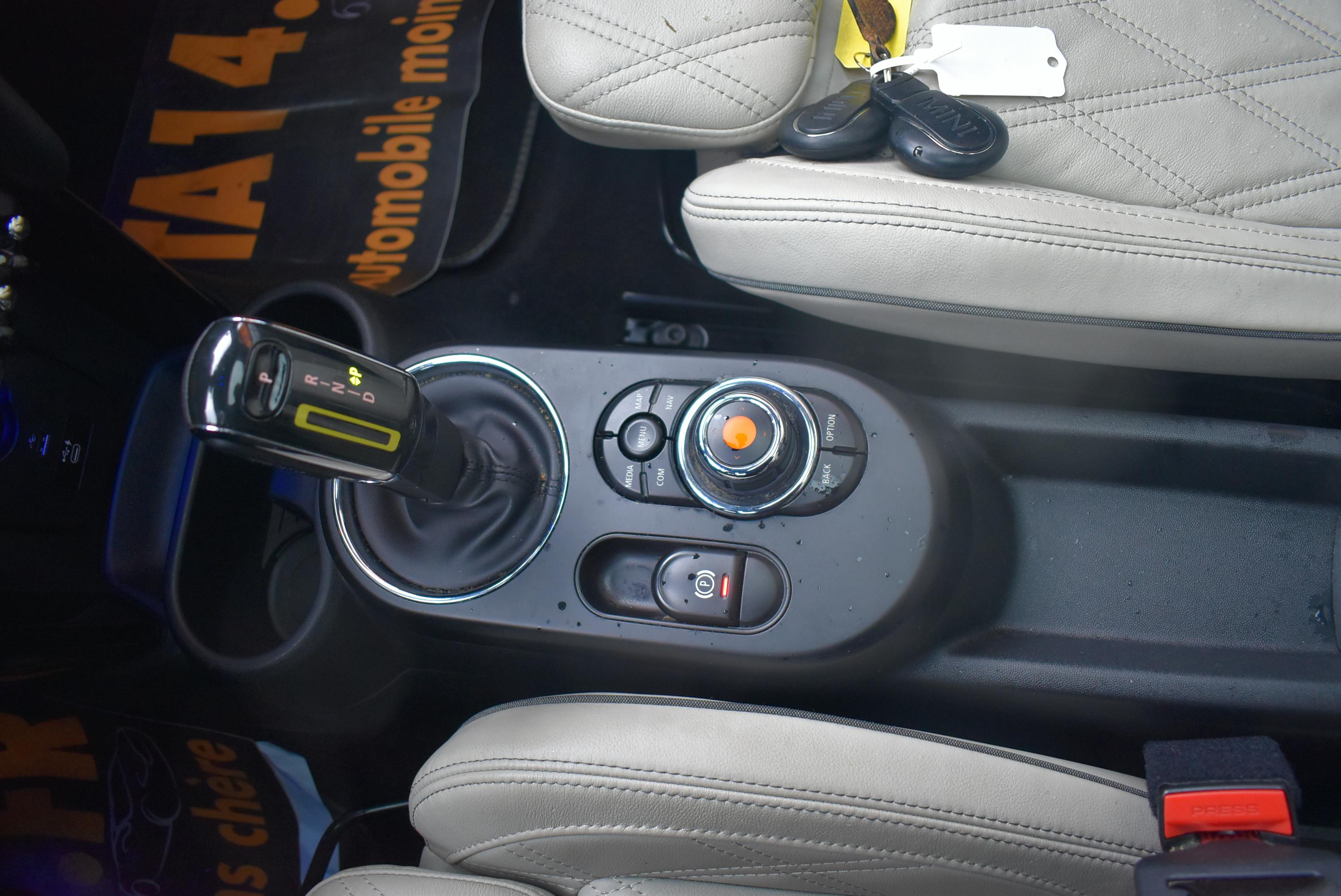 Mini Mini  COOPER SE 184CH EDITION GREENWICH BVA occasion - Photo 14