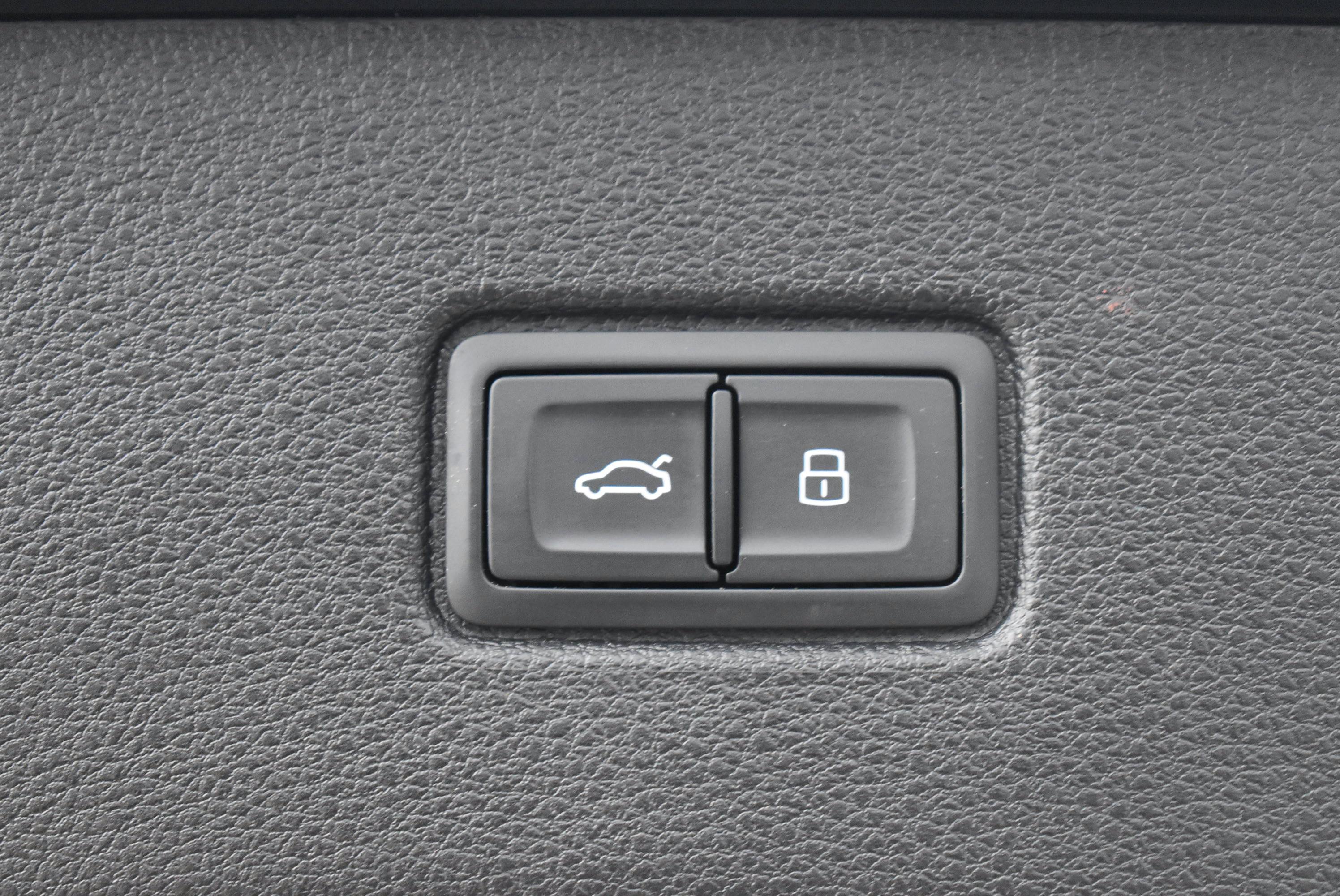 Audi Q7  60 TFSI E 456CH COMPETITION QUATTRO TIPTRONIC occasion - Photo 10