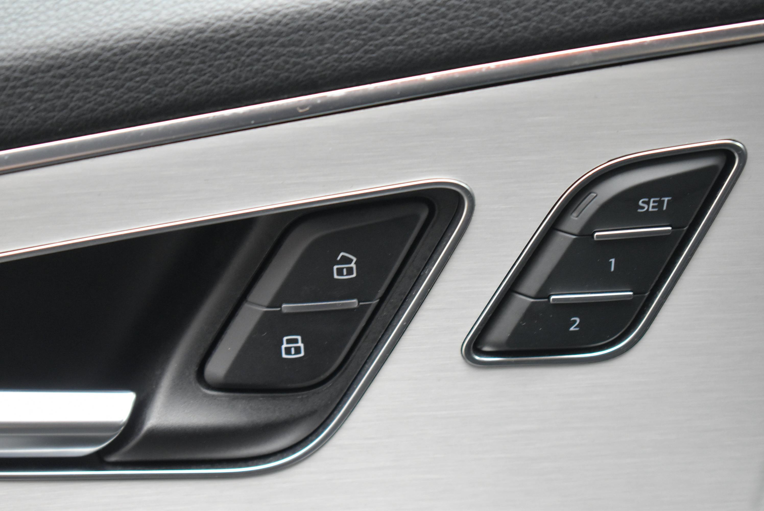 Audi Q7  60 TFSI E 456CH COMPETITION QUATTRO TIPTRONIC occasion - Photo 22