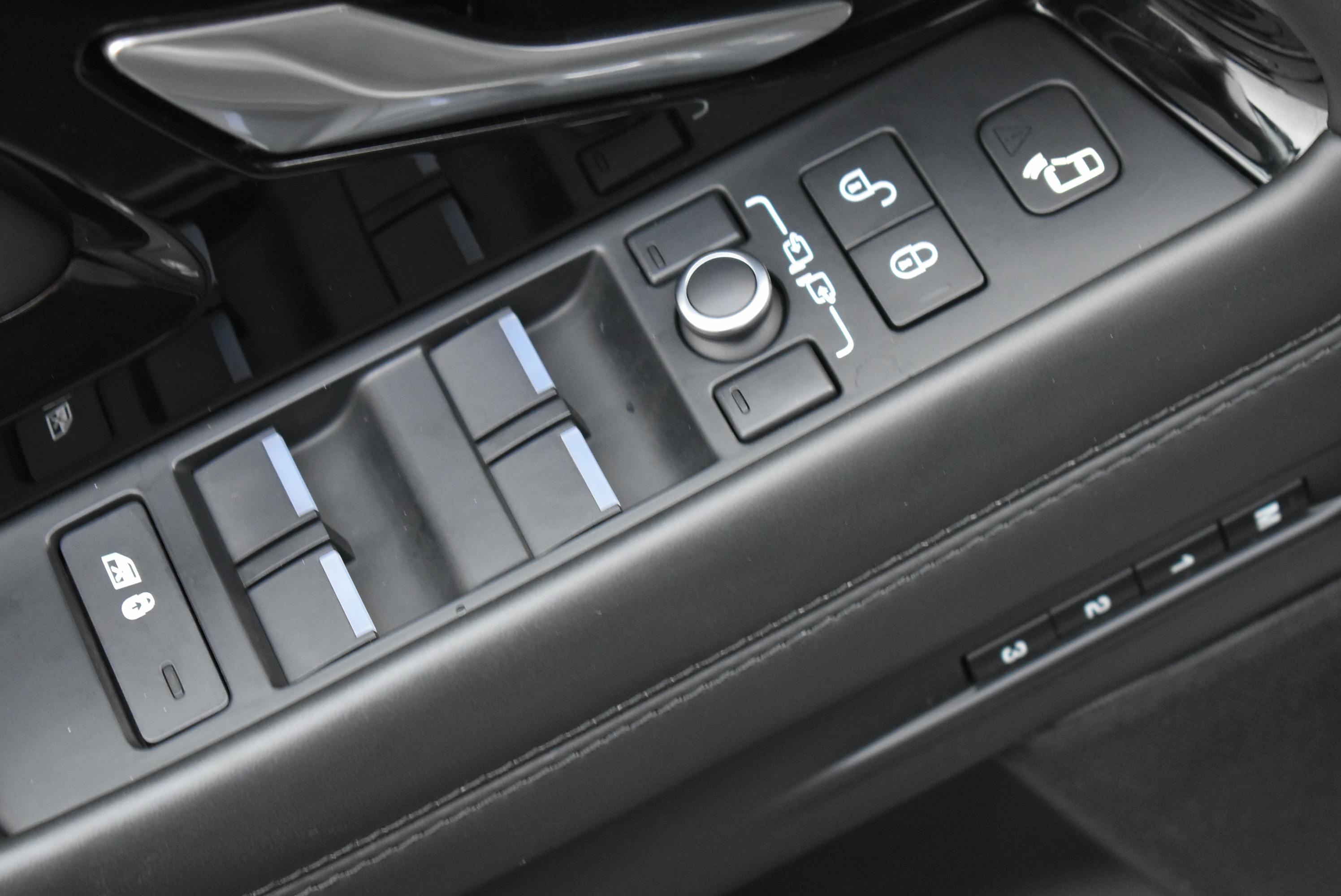 Land Rover Range Rover Evoque  1.5 P300E 309CH R-DYNAMIC AWD BVA 11CV occasion - Photo 11