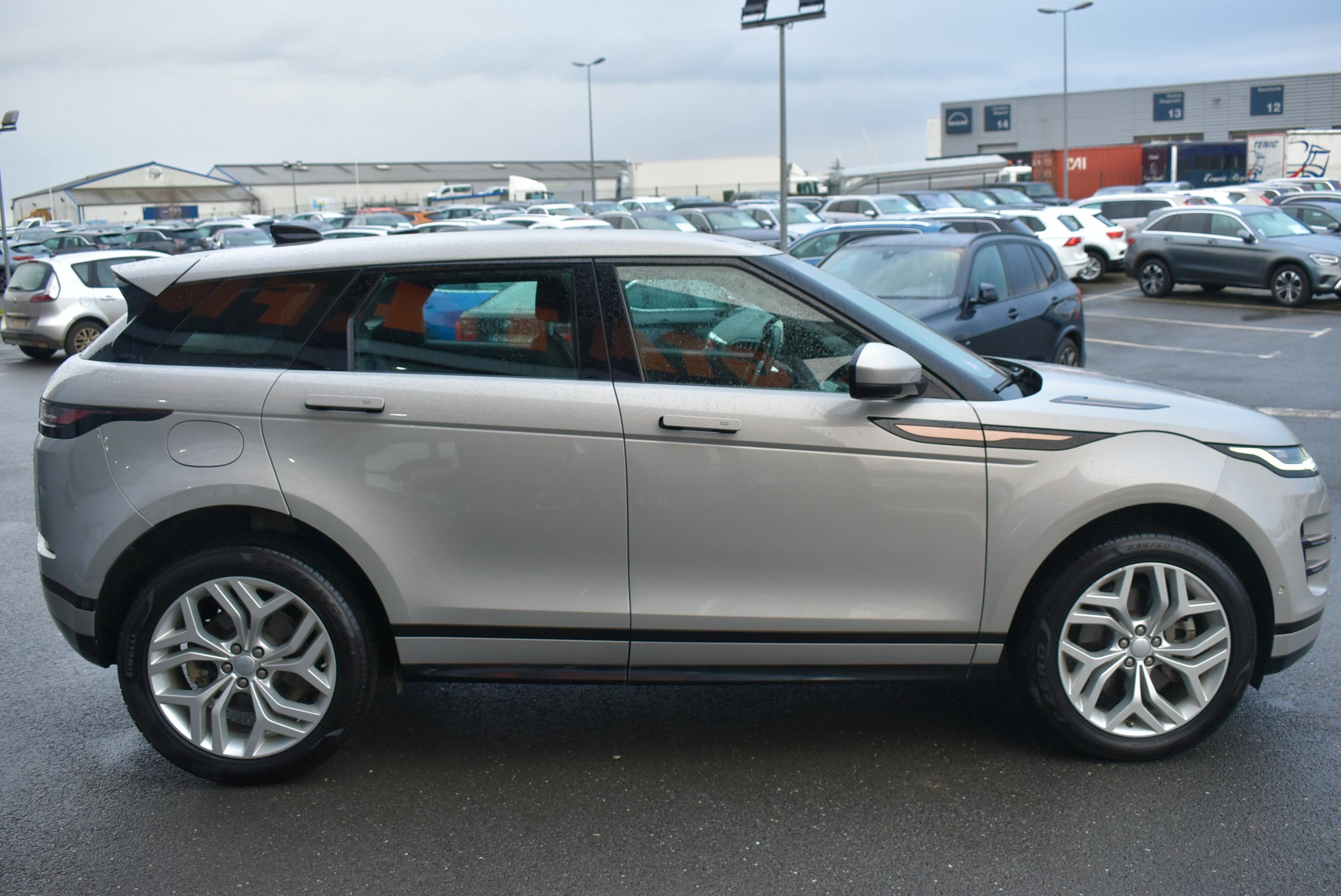 Land Rover Range Rover Evoque  1.5 P300E 309CH R-DYNAMIC AWD BVA 11CV occasion - Photo 4
