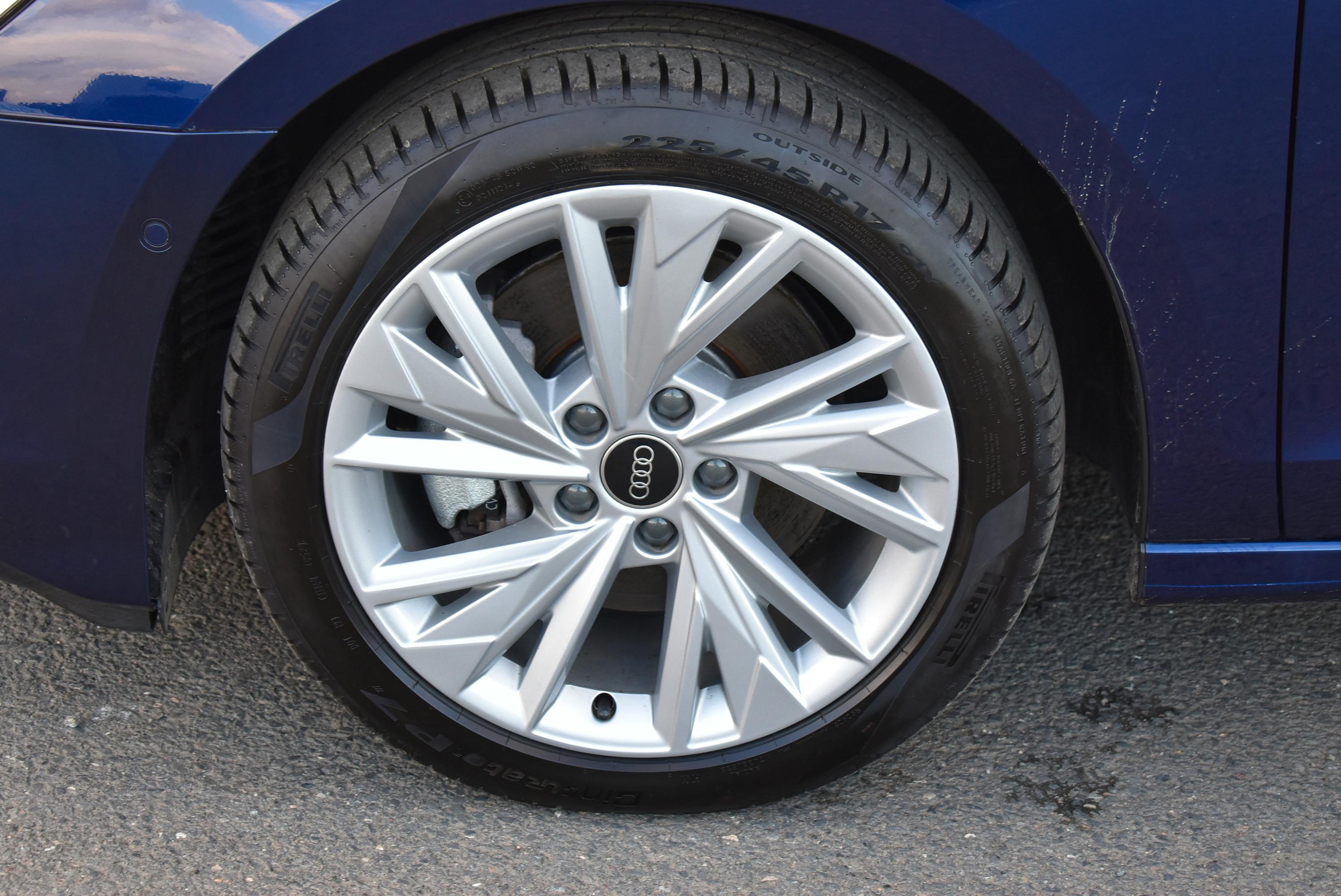 Audi A3 Sportback  30 TFSI 110CH MILD HYBRID DESIGN LUXE S TRONIC 7 occasion - Photo 16