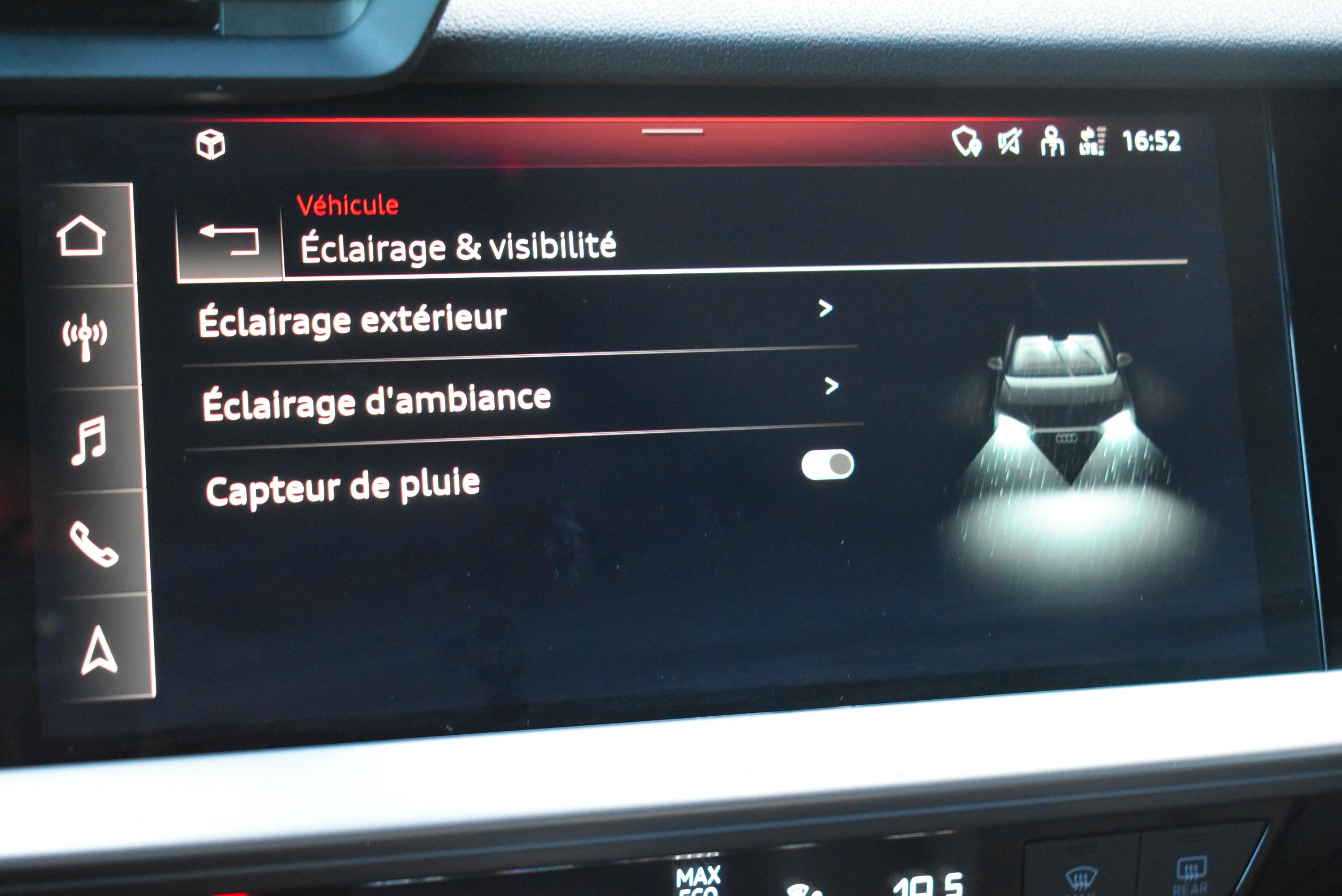 Audi A3 Sportback  30 TFSI 110CH MILD HYBRID DESIGN LUXE S TRONIC 7 occasion - Photo 31