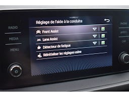 Skoda Fabia  1.0 TSI 95 ch BVM5 Ambition + CARPLAY occasion - Photo 27