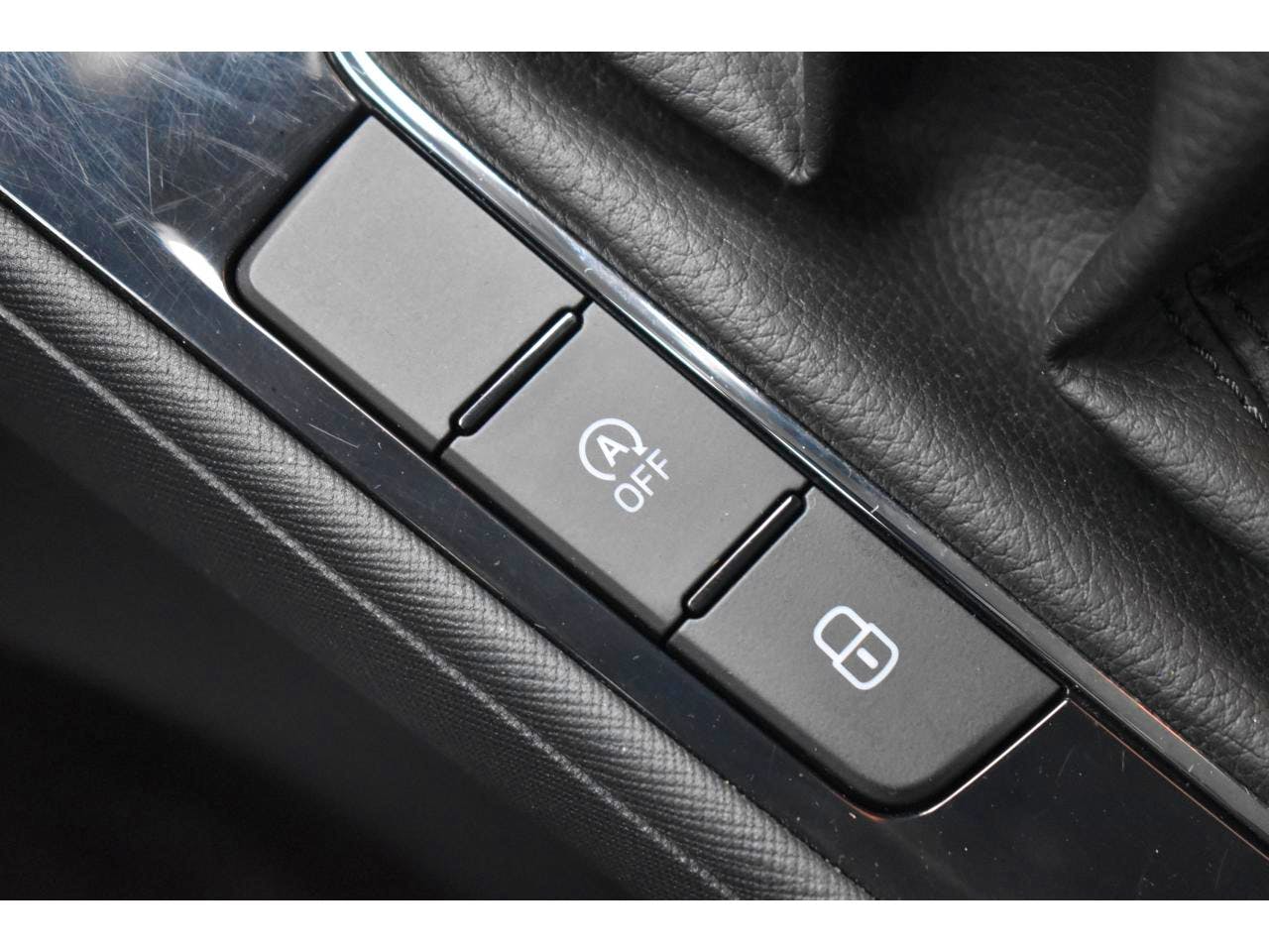 Skoda Fabia  1.0 TSI 95CH AMBITION PACK + CARPLAY occasion - Photo 28