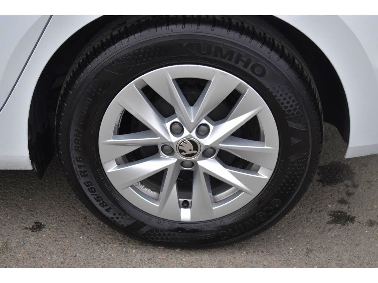 Skoda Fabia  1.0 TSI 95CH AMBITION PACK + CARPLAY occasion - Photo 33