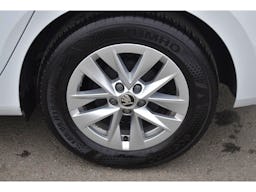 Skoda Fabia  1.0 TSI 95CH AMBITION PACK + CARPLAY occasion - Photo 33