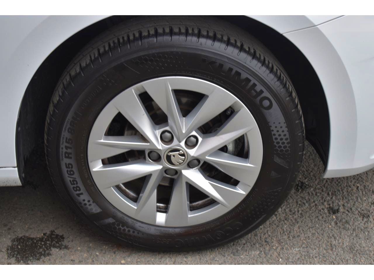 Skoda Fabia  1.0 TSI 95CH AMBITION PACK + CARPLAY occasion - Photo 34