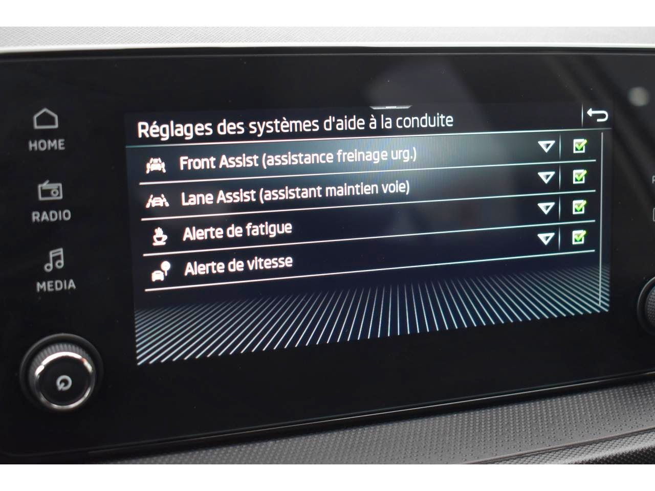 Skoda Fabia  1.0 TSI 95CH CONFORT + CARPLAY occasion - Photo 27
