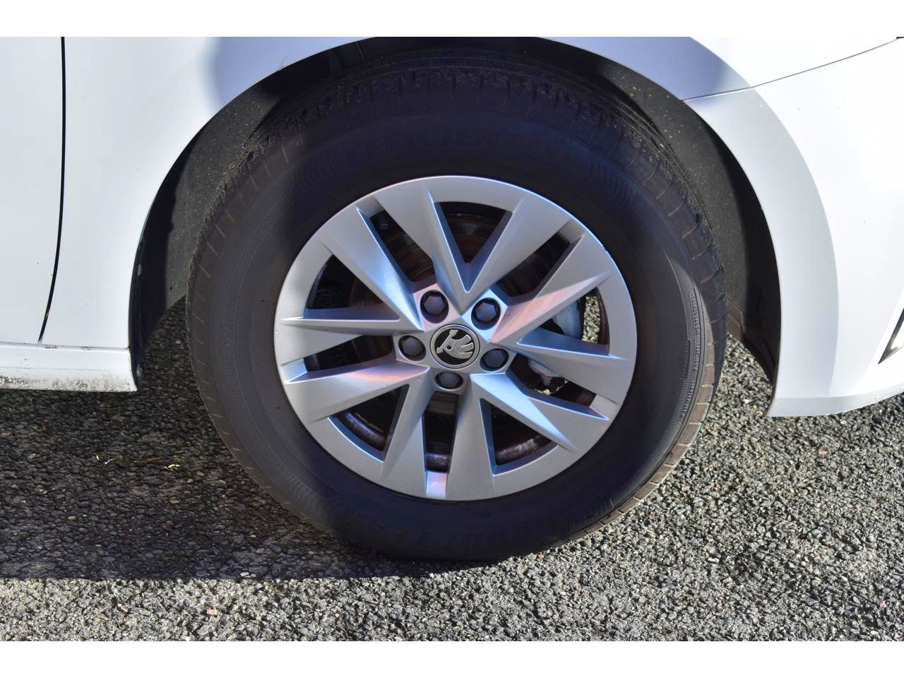 Skoda Fabia  1.0 TSI 95CH CONFORT + CARPLAY occasion - Photo 32