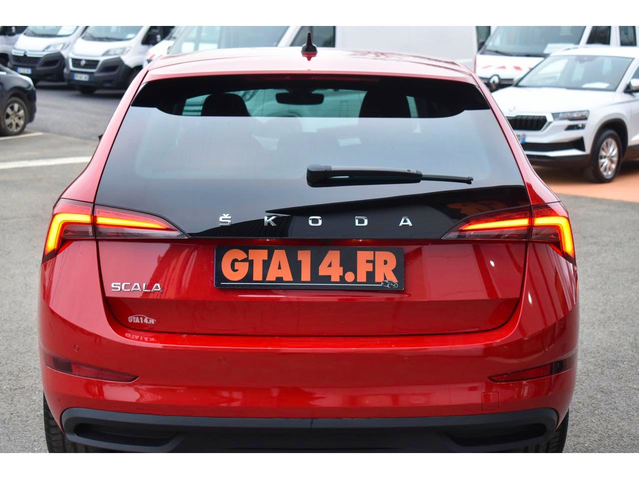 Skoda Scala  1.0 TSI 110CH AMBITION PACK DESIGN + CONFORT + CARPLAY occasion - Photo 18