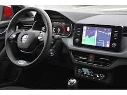 Skoda Scala  1.0 TSI 110CH AMBITION PACK DESIGN + CONFORT + CARPLAY occasion - Photo 6
