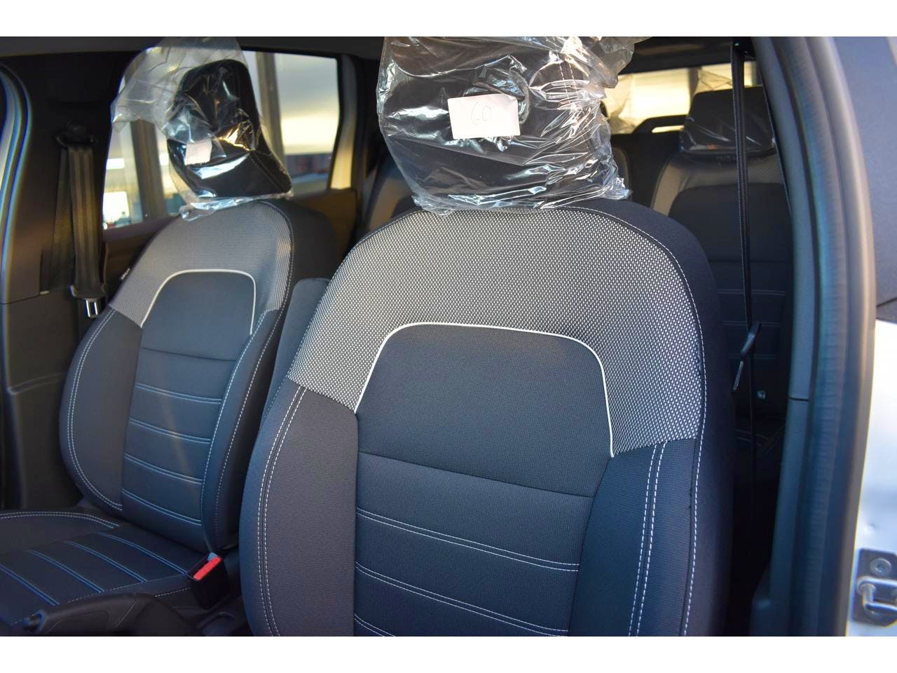 Dacia Jogger  TCe 110 7 places Expression +CAMERA + CARPLAY occasion - Photo 15