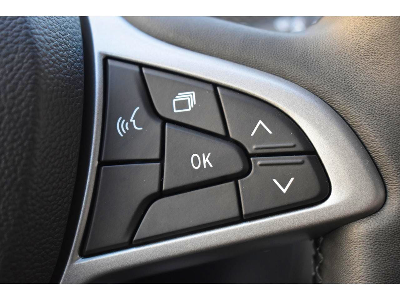 Dacia Jogger  TCe 110 7 places Expression +CAMERA + CARPLAY occasion - Photo 22
