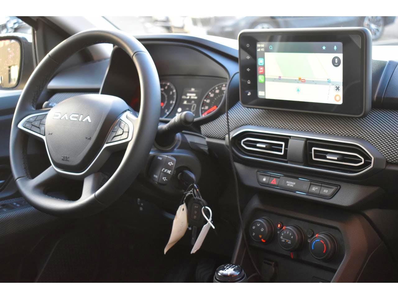 Dacia Jogger  TCe 110 7 places Expression +CAMERA + CARPLAY occasion - Photo 6
