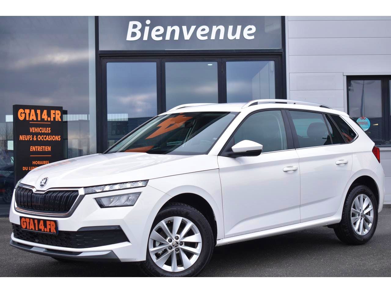 Skoda Kamiq  1.0 TSI EVO 110CH AMBITION  + CARPLAY occasion - Photo 1