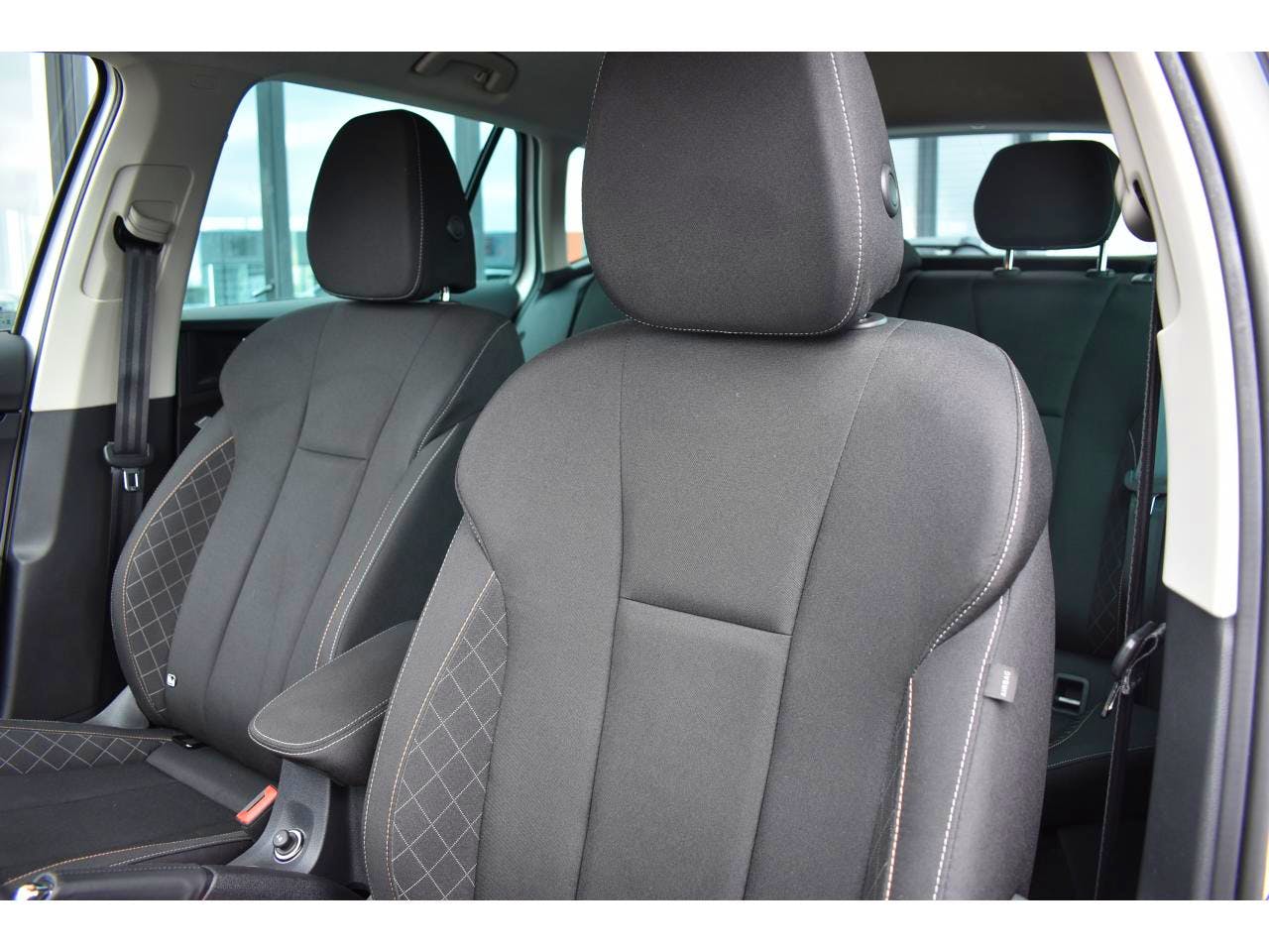 Skoda Kamiq  1.0 TSI EVO 110CH AMBITION  + CARPLAY occasion - Photo 14
