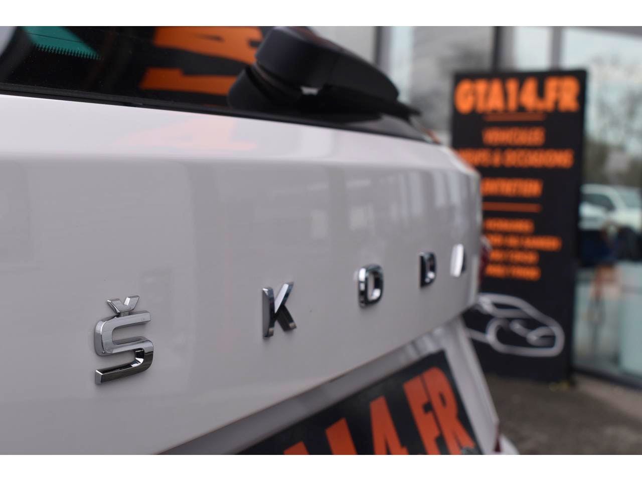 Skoda Kamiq  1.0 TSI EVO 110CH AMBITION  + CARPLAY occasion - Photo 18