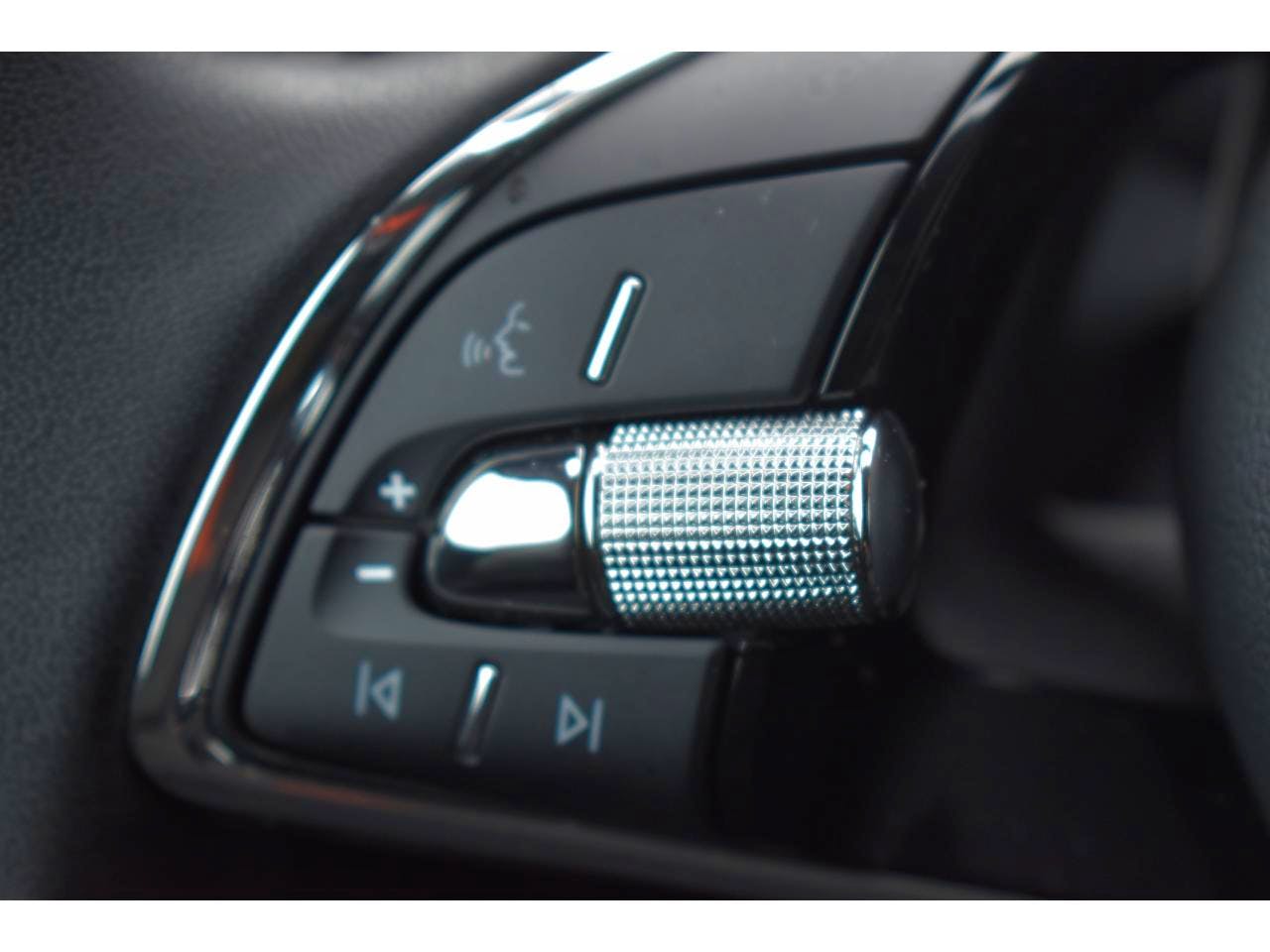 Skoda Kamiq  1.0 TSI EVO 110CH AMBITION  + CARPLAY occasion - Photo 21