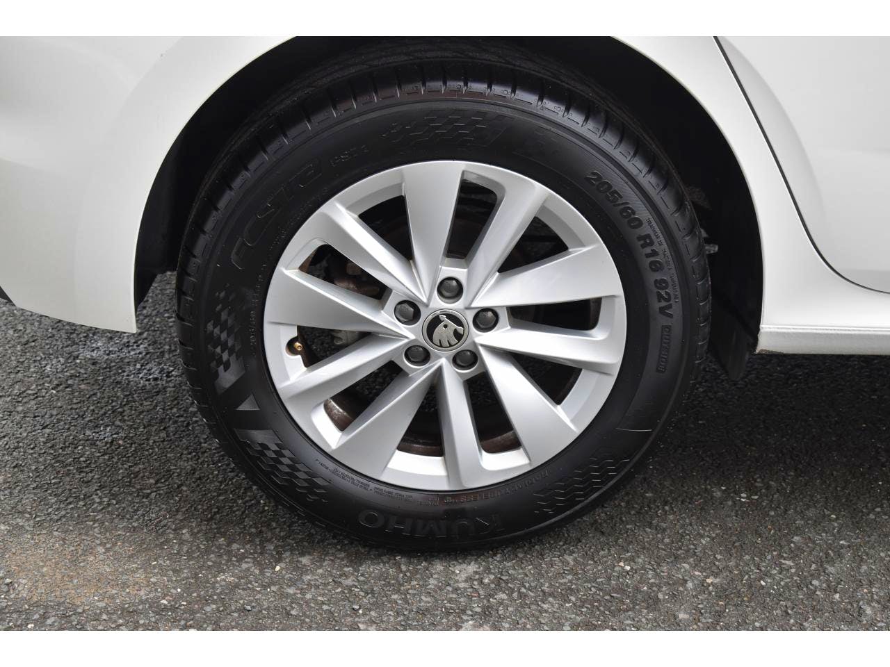 Skoda Kamiq  1.0 TSI EVO 110CH AMBITION  + CARPLAY occasion - Photo 33