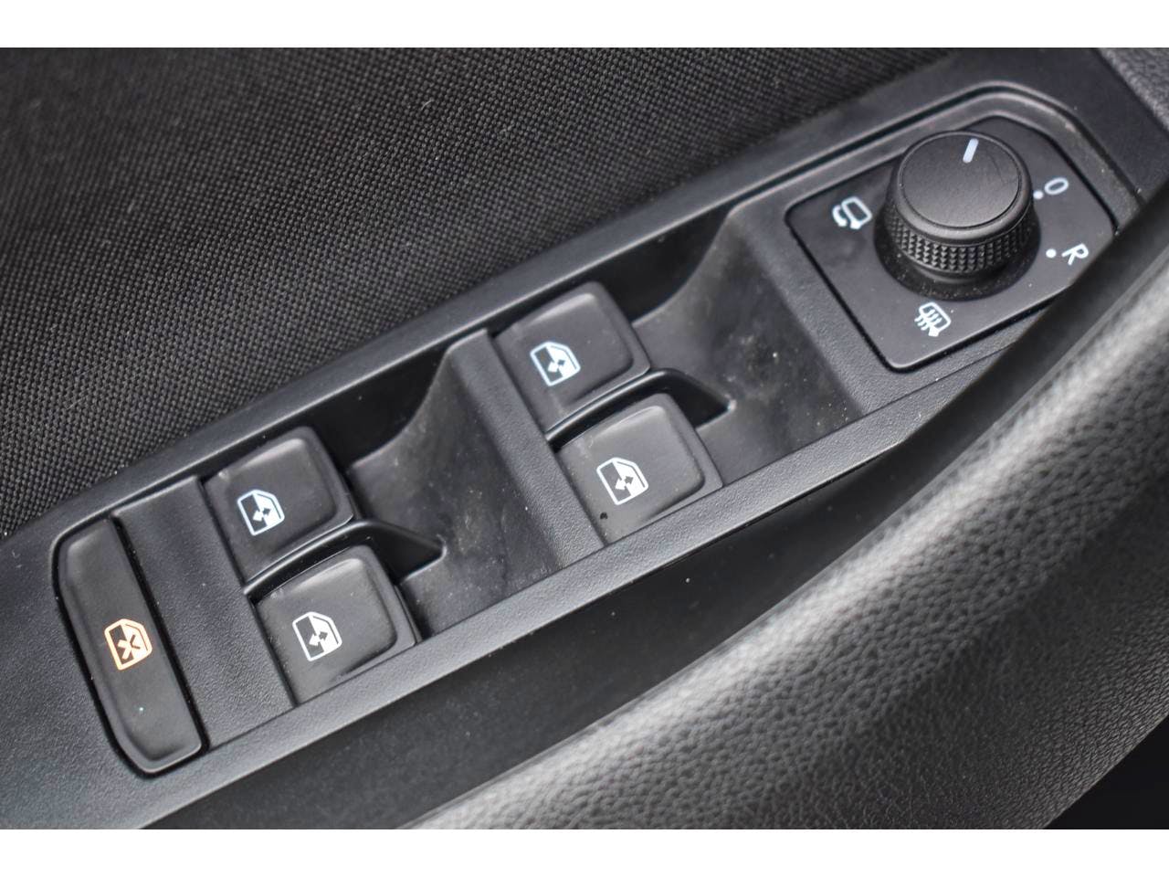 Skoda Kamiq  1.0 TSI EVO 110CH AMBITION  + CARPLAY occasion - Photo 9