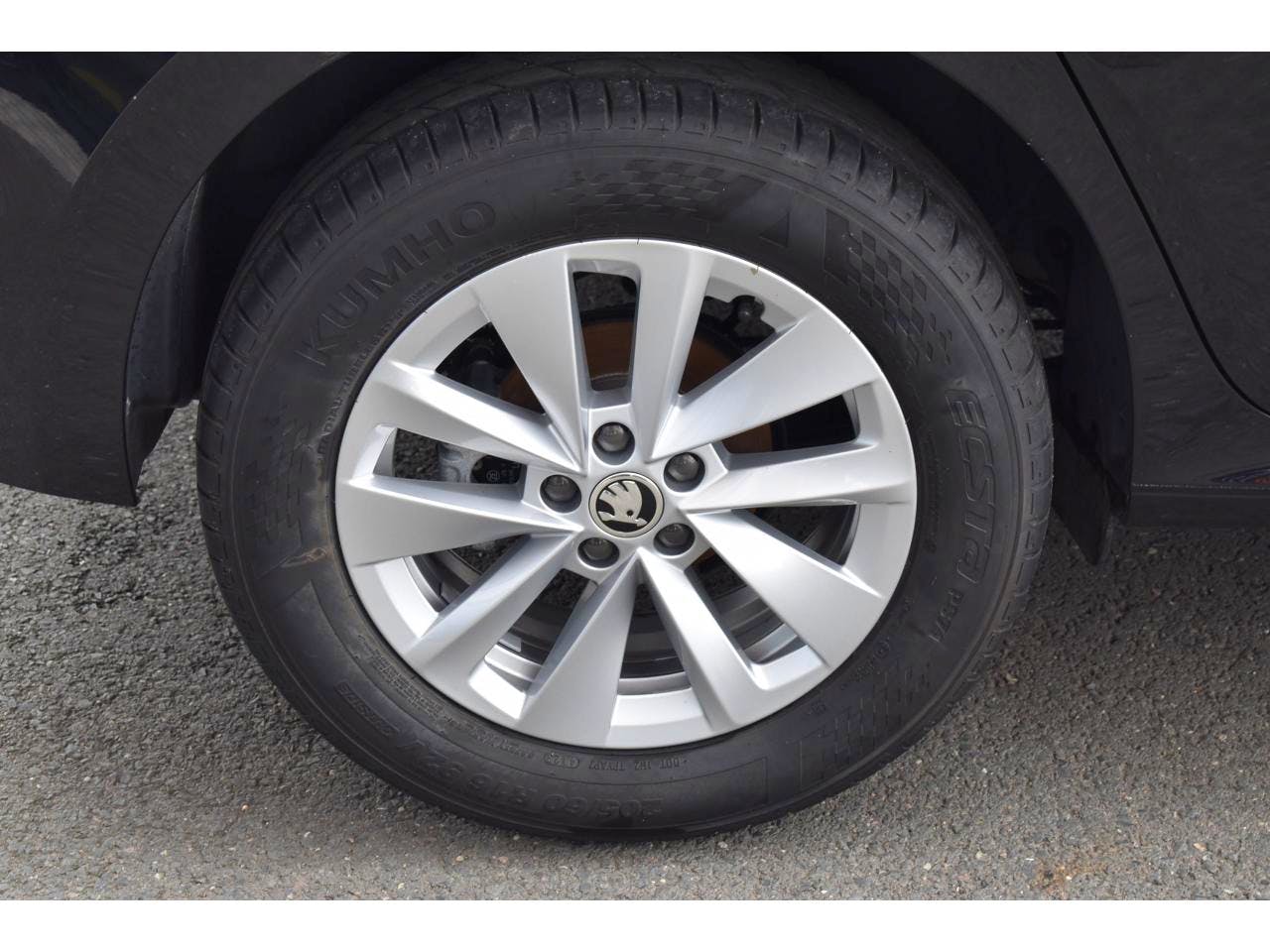 Skoda Kamiq  1.0 TSI Evo 110 ch BVM6 Ambition + CARPLAY occasion - Photo 34