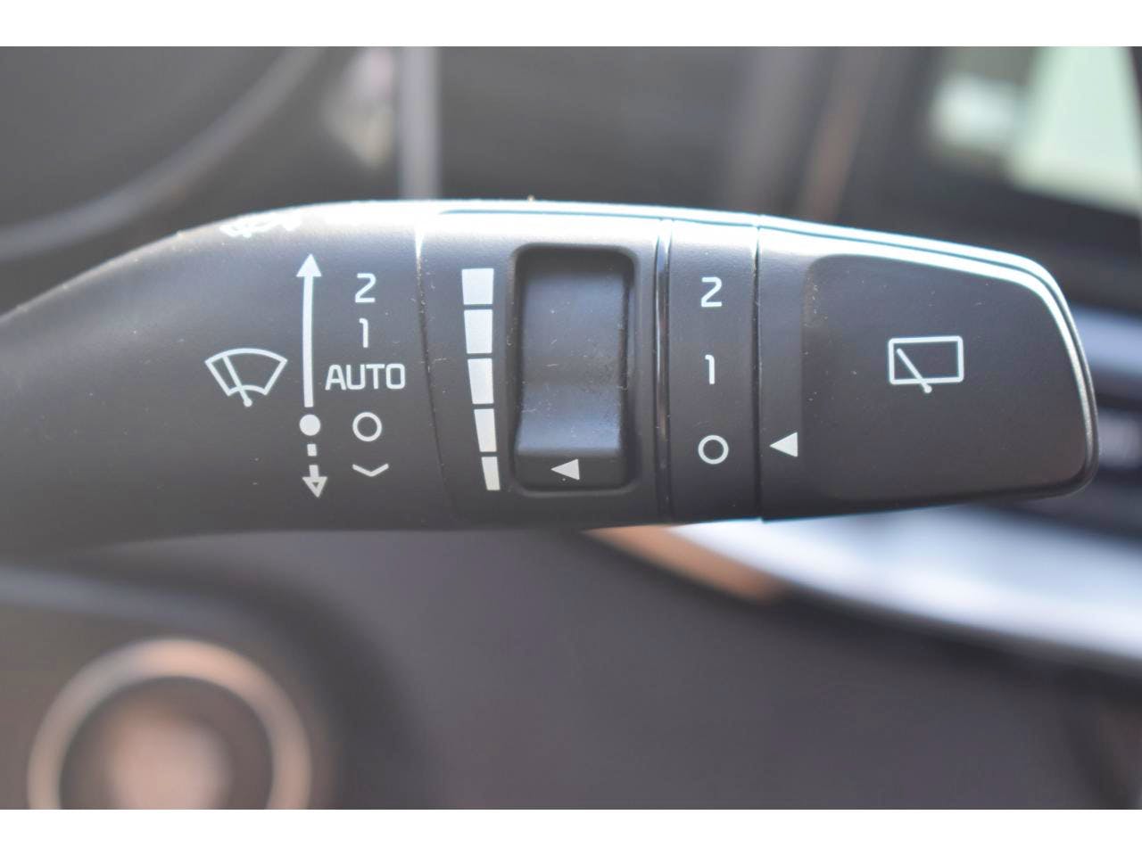 Kia XCeed  1.6l CRDi 136 ch BVM6 ISG LAUNCH EDITION occasion - Photo 24