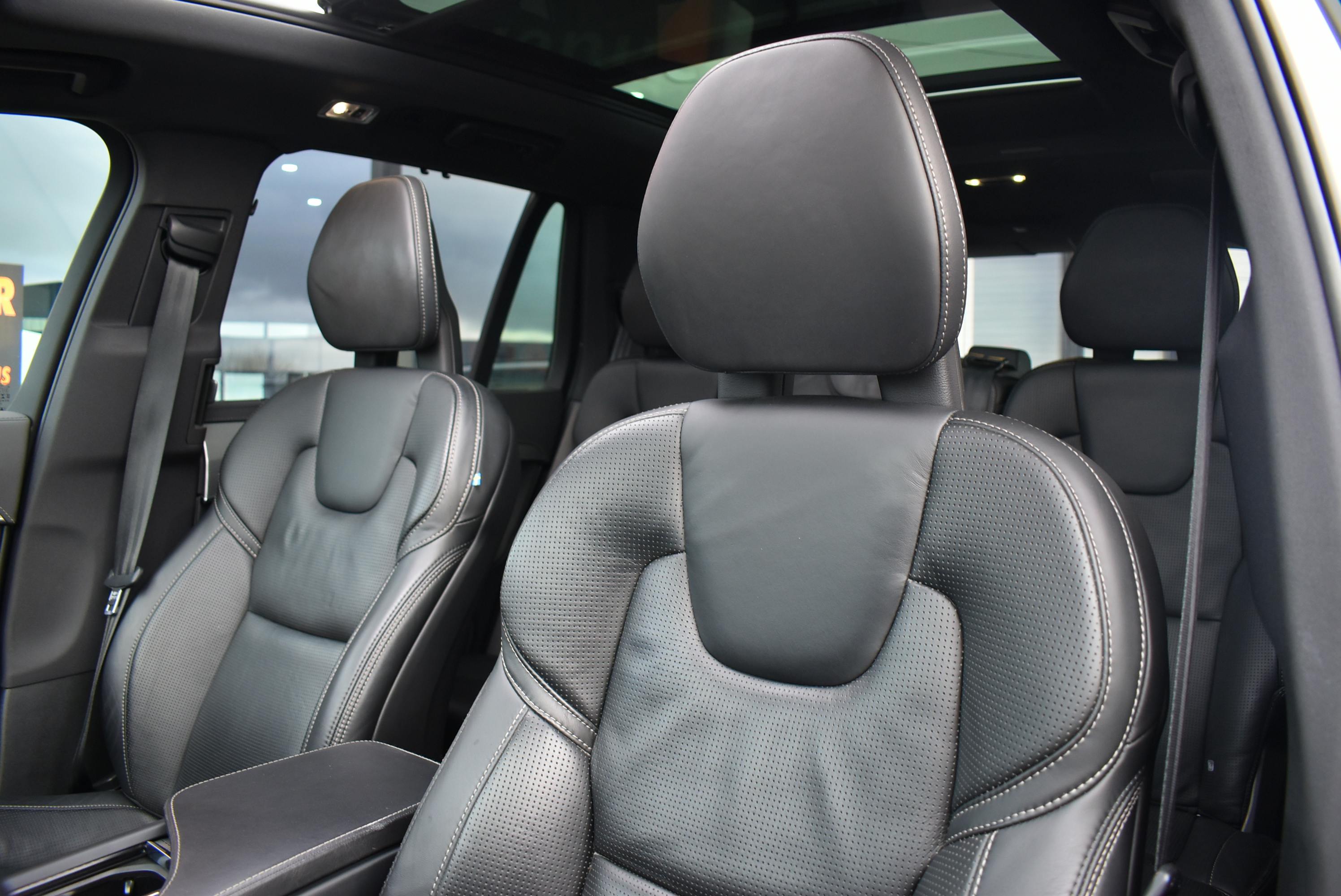 Volvo XC90  T8 AWD 303 + 87CH R-DESIGN GEARTRONIC occasion - Photo 15