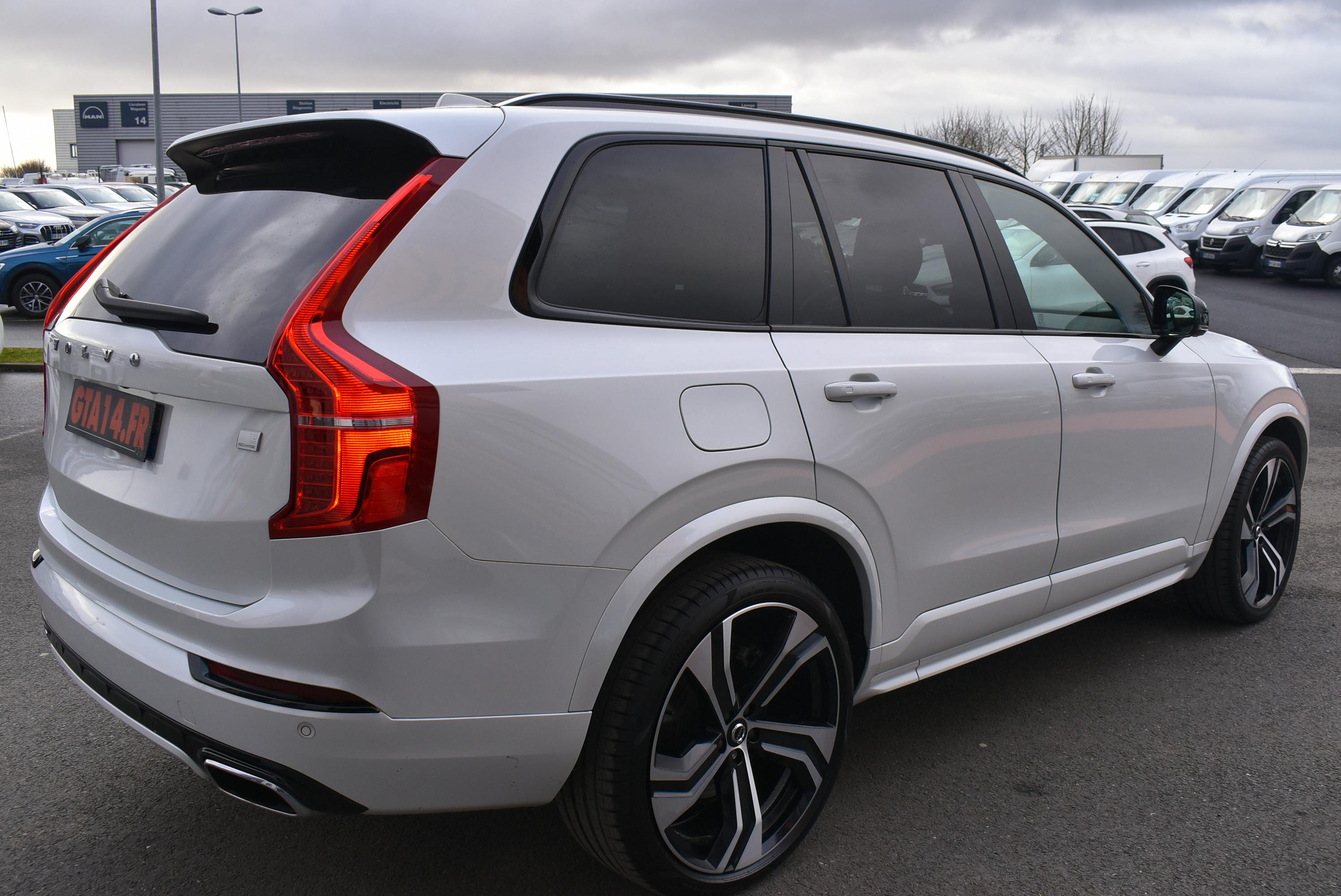 Volvo XC90  T8 AWD 303 + 87CH R-DESIGN GEARTRONIC occasion - Photo 2