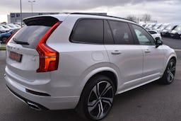Volvo XC90  T8 AWD 303 + 87CH R-DESIGN GEARTRONIC occasion - Photo 2
