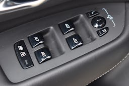 Volvo XC90  T8 AWD 303 + 87CH R-DESIGN GEARTRONIC occasion - Photo 21