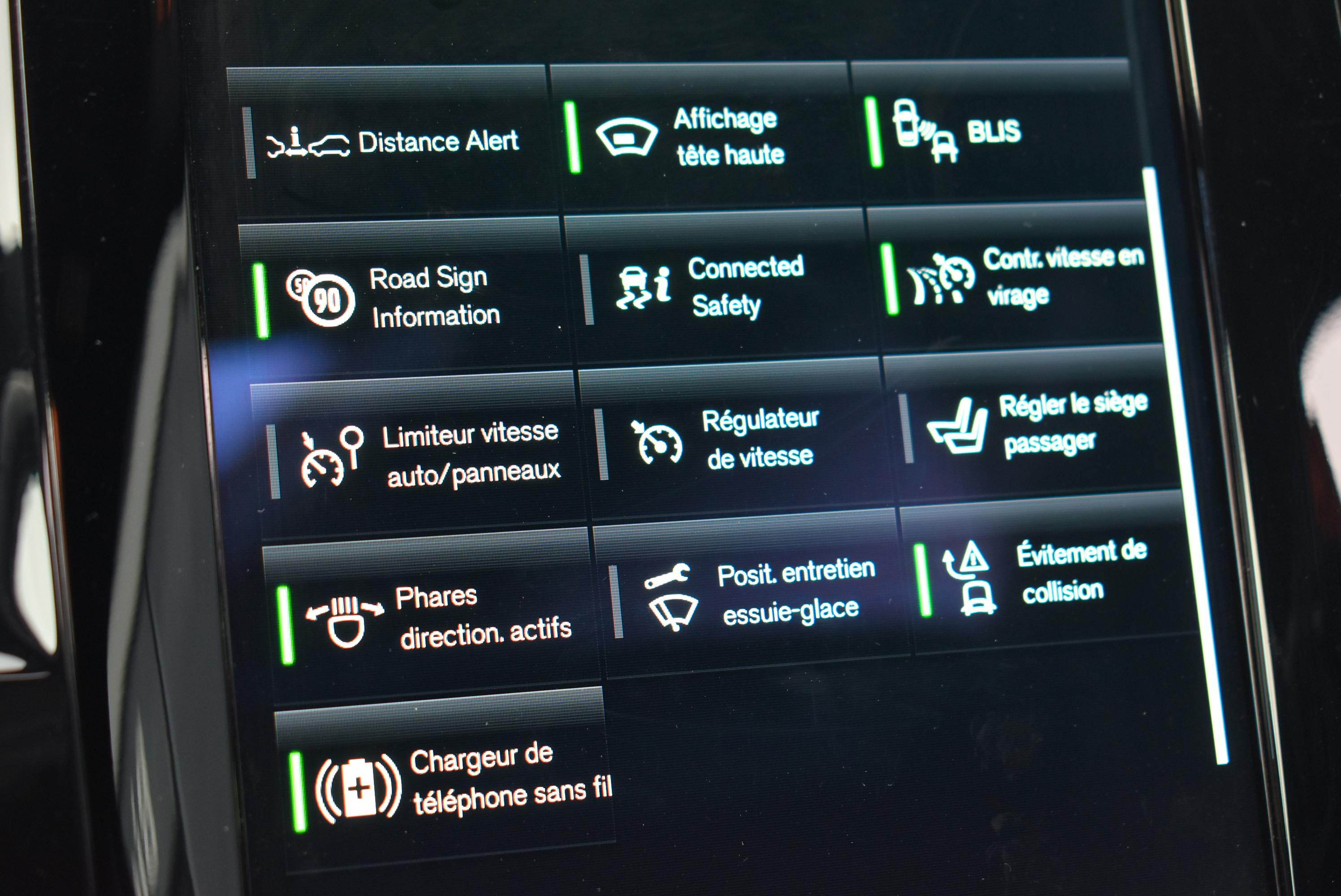 Volvo XC90  T8 AWD 303 + 87CH R-DESIGN GEARTRONIC occasion - Photo 34