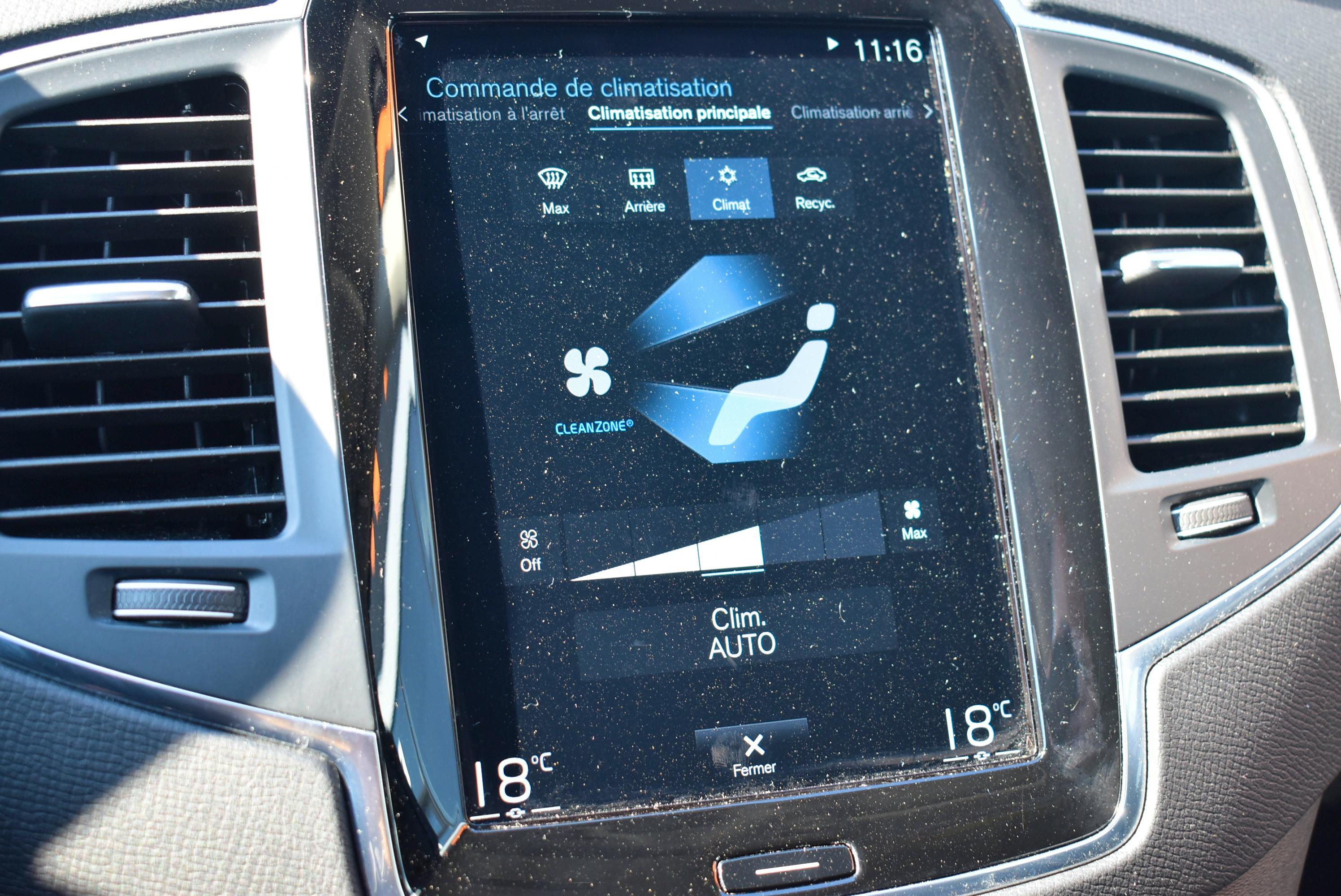 Volvo XC90  T8 AWD 303 + 87CH MOMENTUM GEARTRONIC occasion - Photo 27