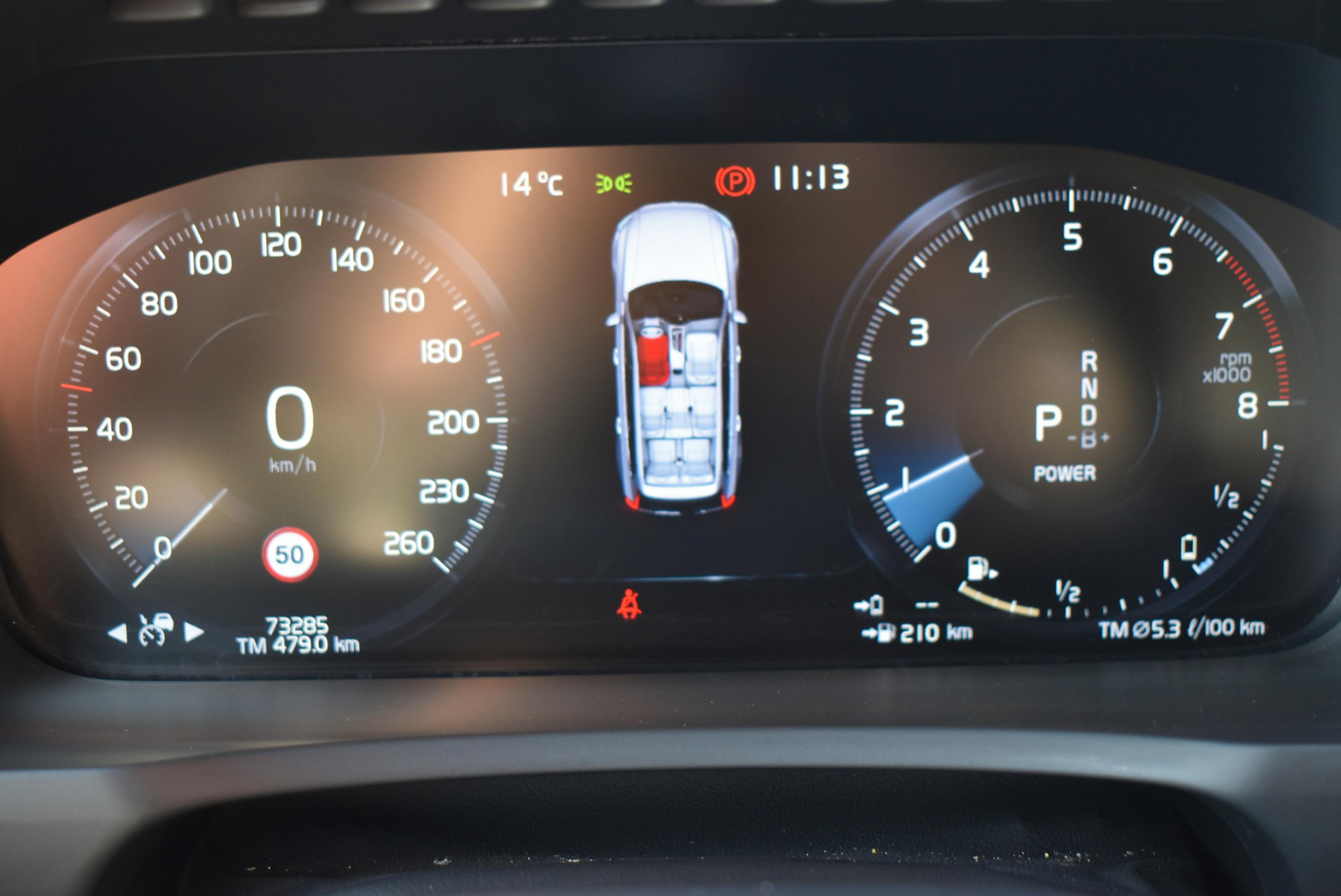 Volvo XC90  T8 AWD 303 + 87CH MOMENTUM GEARTRONIC occasion - Photo 8