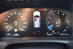 Volvo XC90  T8 AWD 303 + 87CH MOMENTUM GEARTRONIC occasion - Photo 8