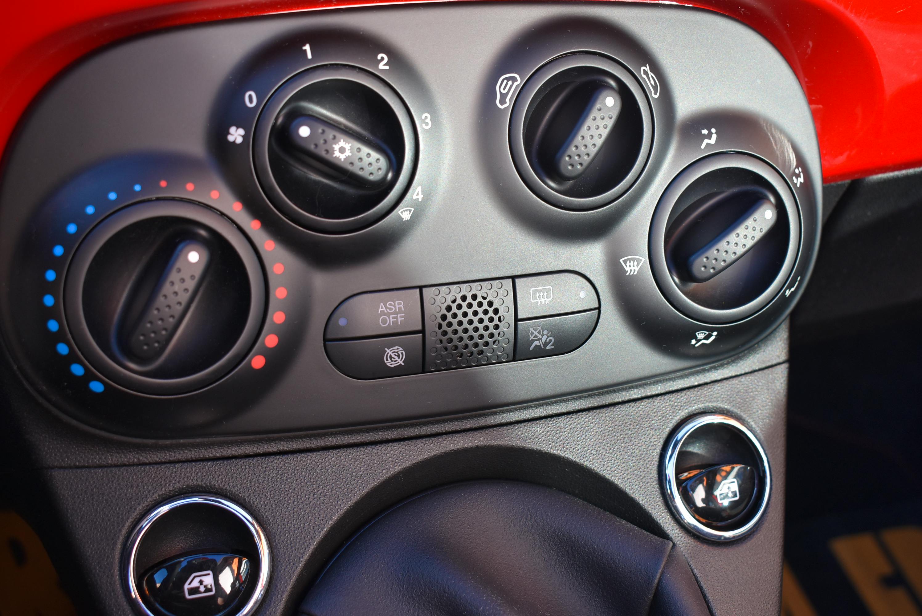 Fiat 500C  1.0 70CH BSG S&S (RED) occasion - Photo 14