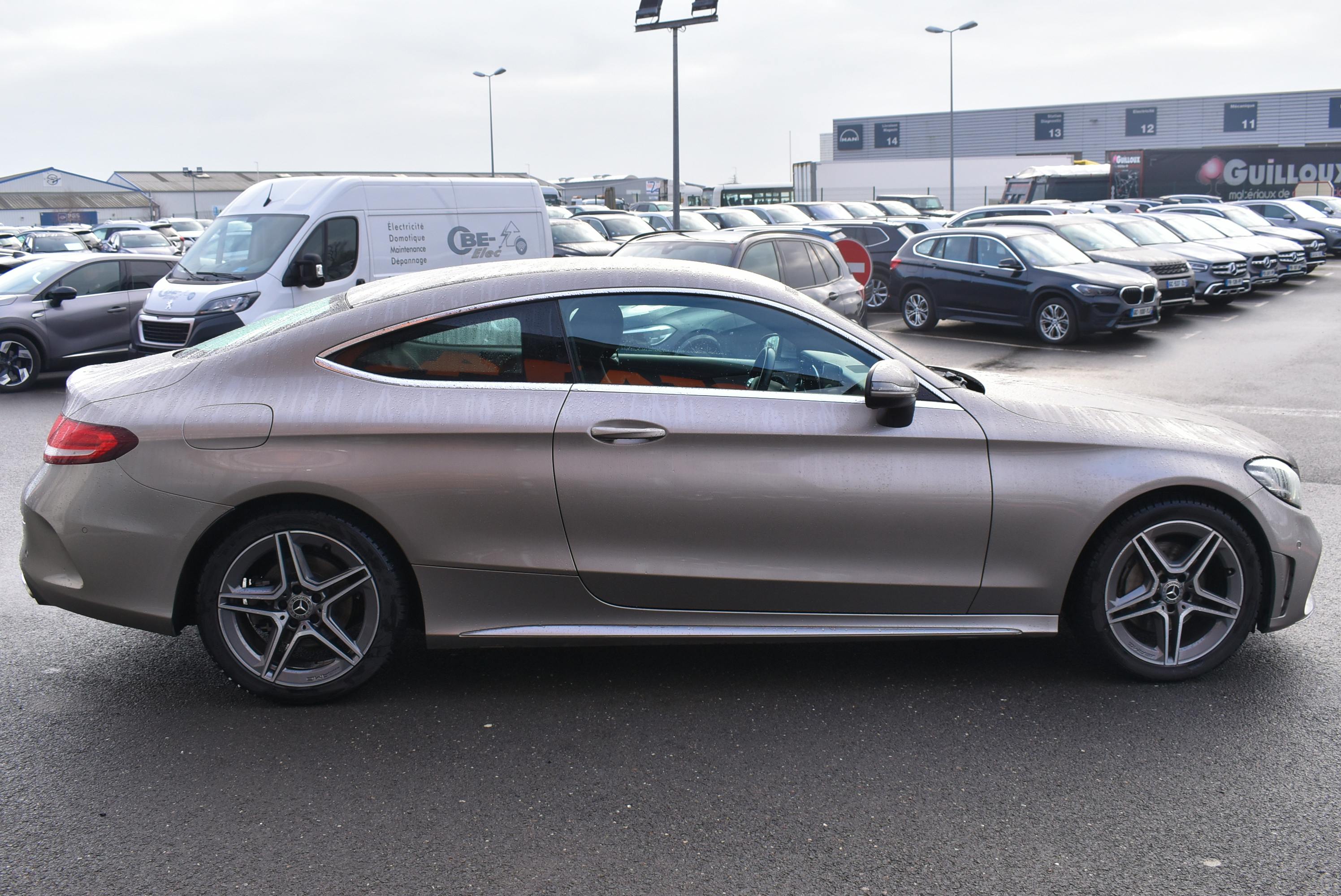 Mercedes Benz Classe C Coupé  220 D 194CH AMG LINE 9G-TRONIC 10CV occasion - Photo 4