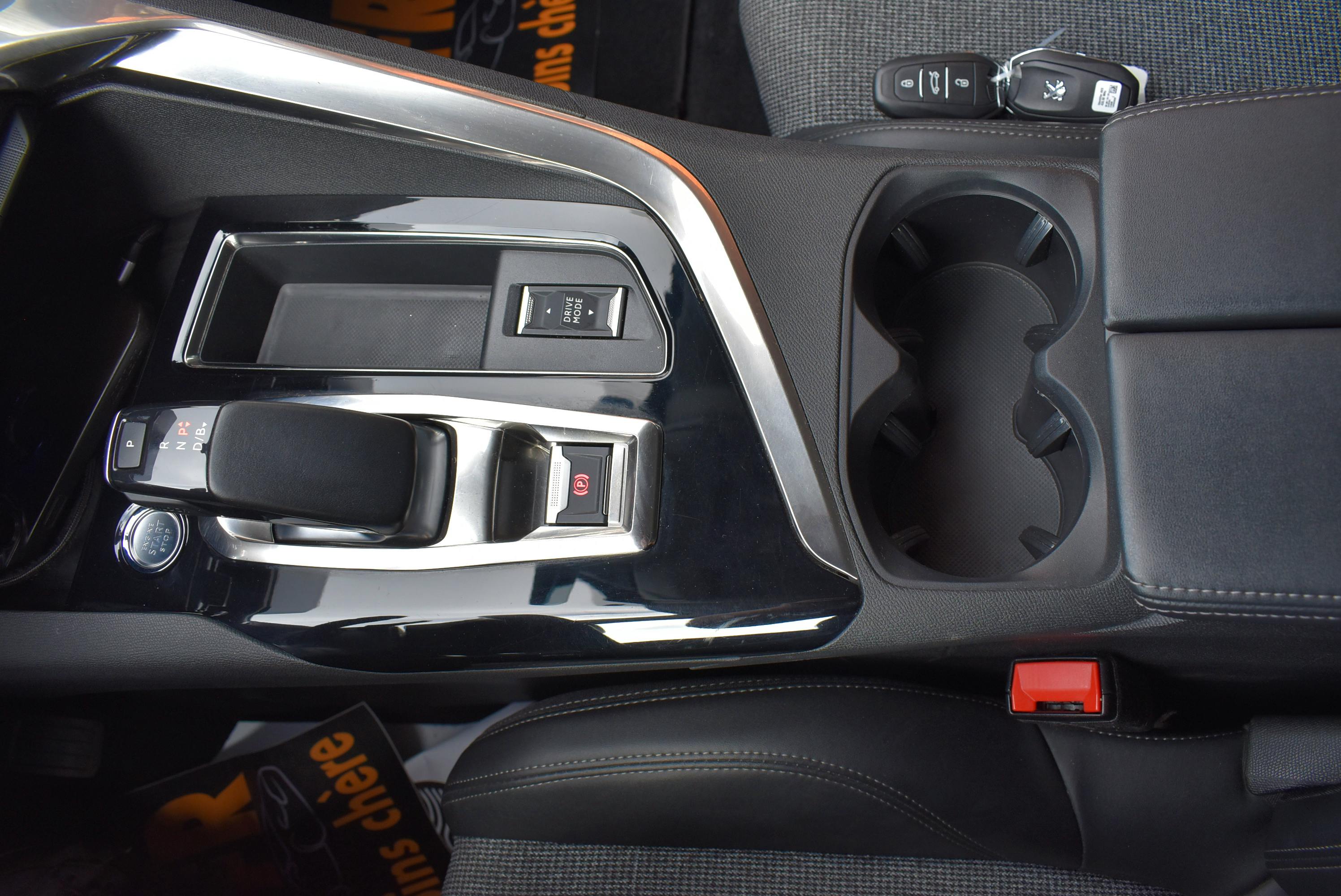 Peugeot 3008  HYBRID 225CH ALLURE E-EAT8 10CV occasion - Photo 14
