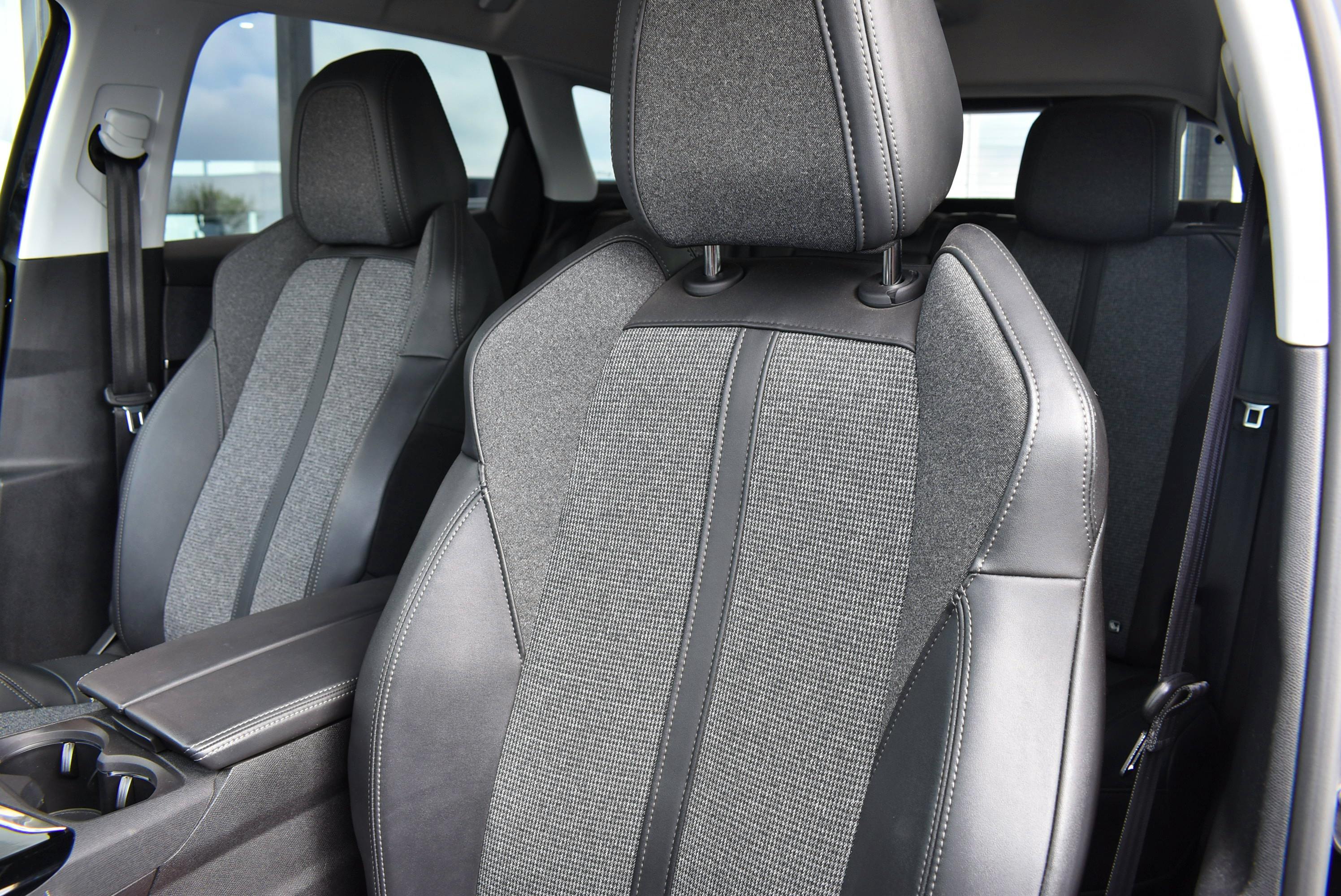 Peugeot 3008  HYBRID 225CH ALLURE E-EAT8 10CV occasion - Photo 15