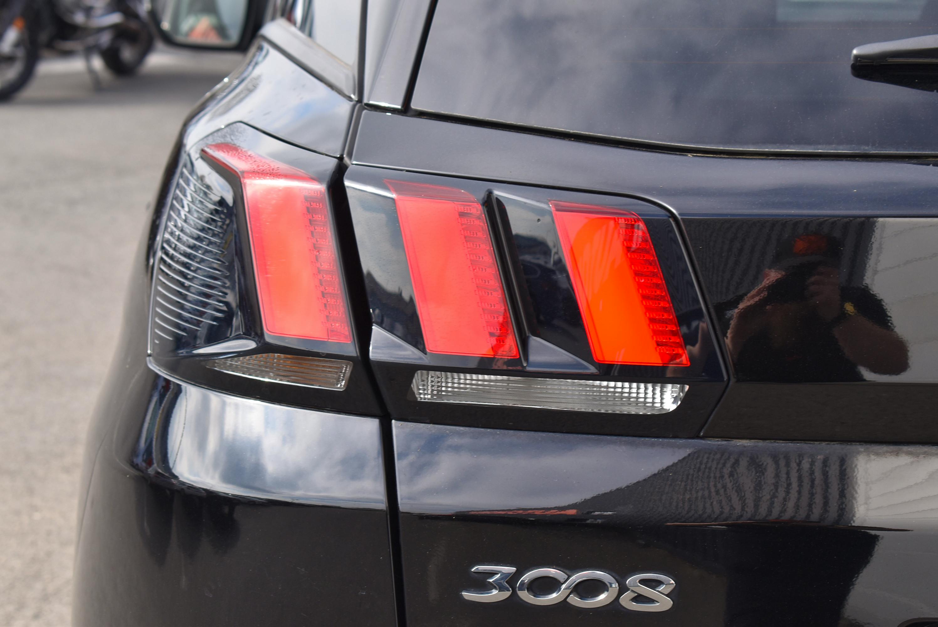 Peugeot 3008  HYBRID 225CH ALLURE E-EAT8 10CV occasion - Photo 45