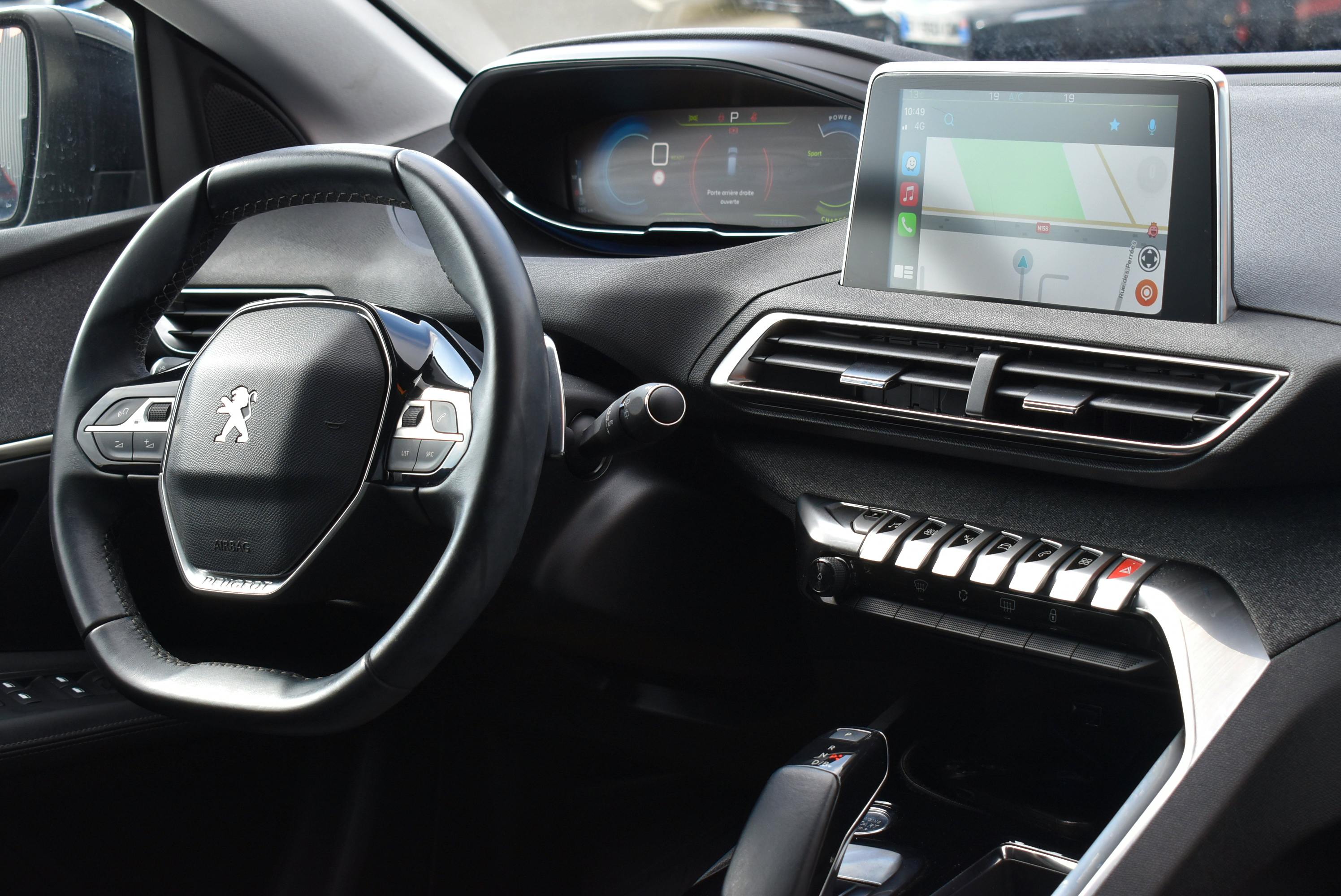 Peugeot 3008  HYBRID 225CH ALLURE E-EAT8 10CV occasion - Photo 6