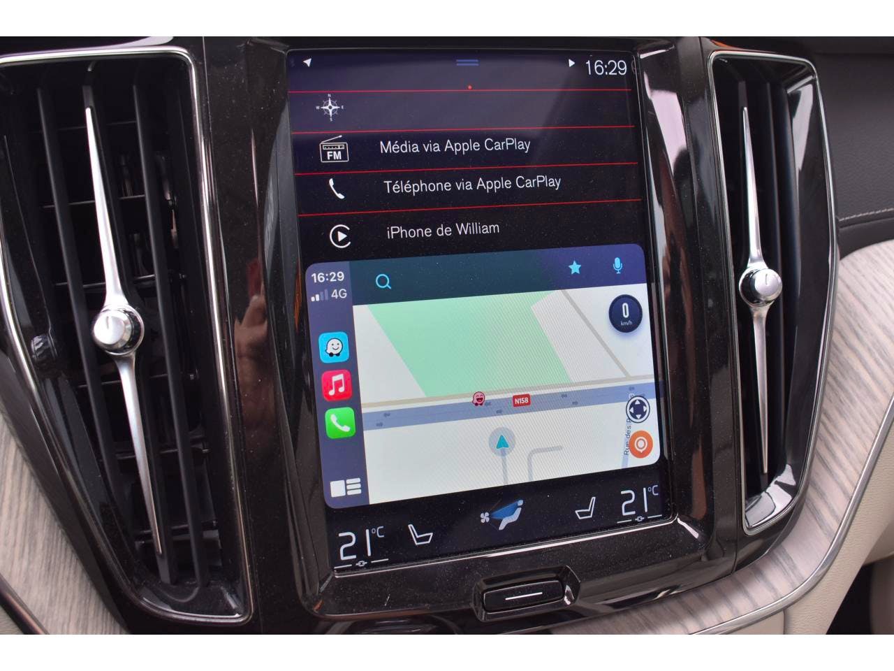Volvo XC60  T8 Twin Engine 303 ch + 87 ch Geartronic 8 Inscription Luxe occasion - Photo 12