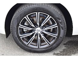 Volvo XC60  T8 Twin Engine 303 ch + 87 ch Geartronic 8 Inscription Luxe occasion - Photo 16