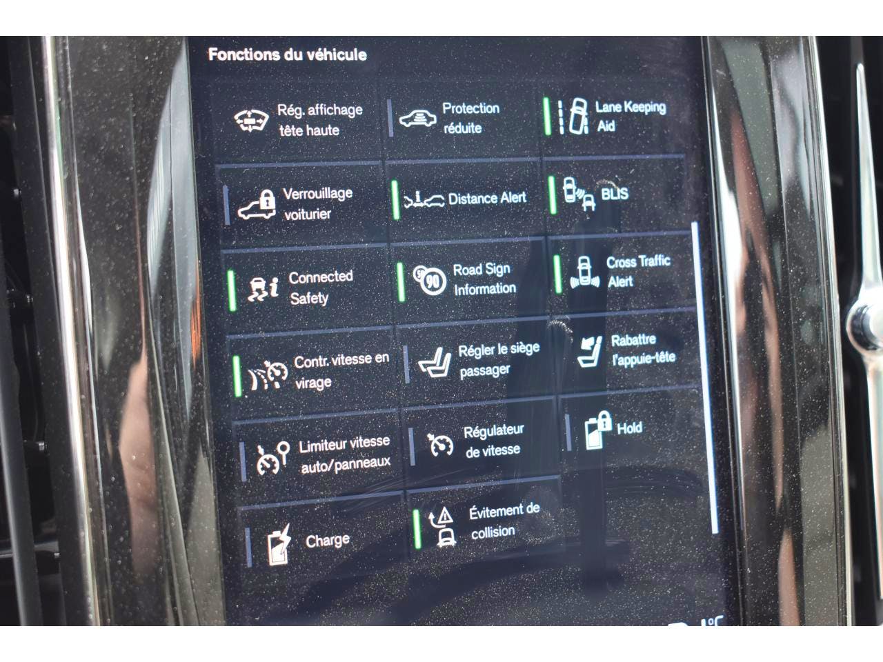 Volvo XC60  T8 Twin Engine 303 ch + 87 ch Geartronic 8 Inscription Luxe occasion - Photo 31