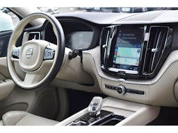 Volvo XC60  T8 Twin Engine 303 ch + 87 ch Geartronic 8 Inscription Luxe occasion - Photo 6