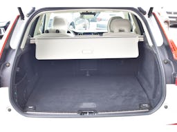 Volvo XC60  T8 Twin Engine 303 ch + 87 ch Geartronic 8 Inscription Luxe occasion - Photo 9