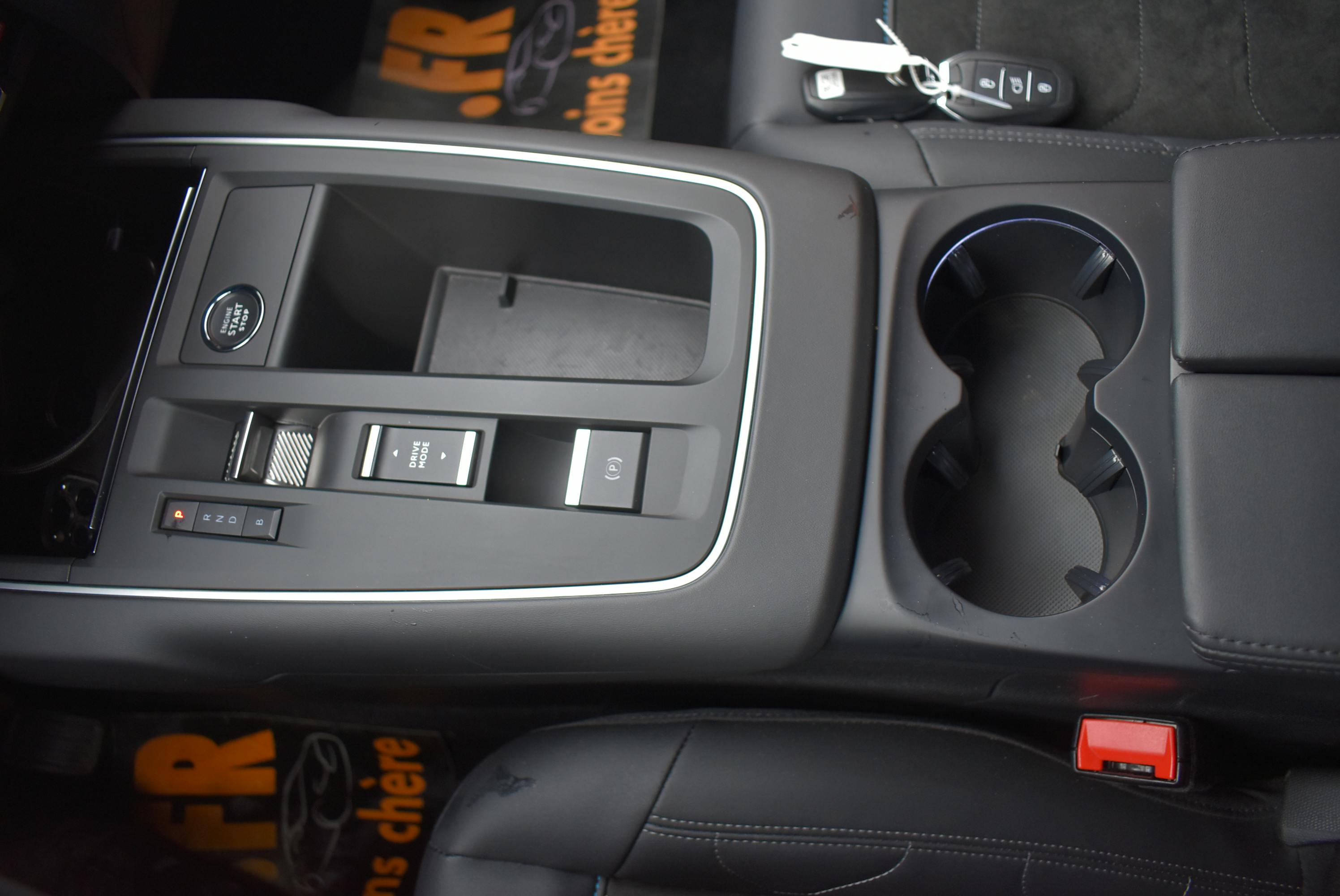 Citroën C5 Aircross  1.6 HYBRIDE RECHARGEABLE 180CH FEEL PACK E-EAT8 occasion - Photo 13